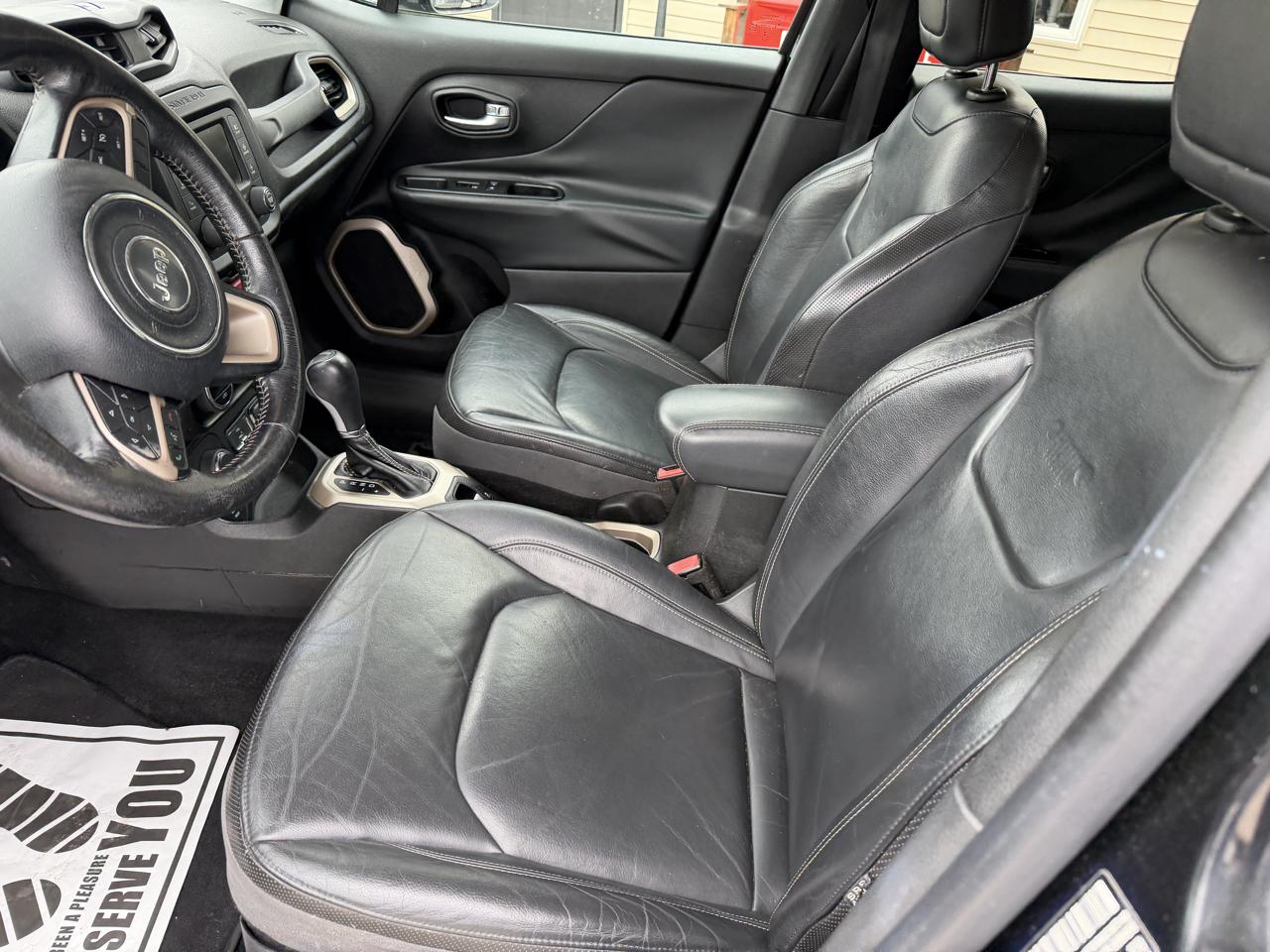 Jeep Renegade Limited 4D SUV 4WD 2015