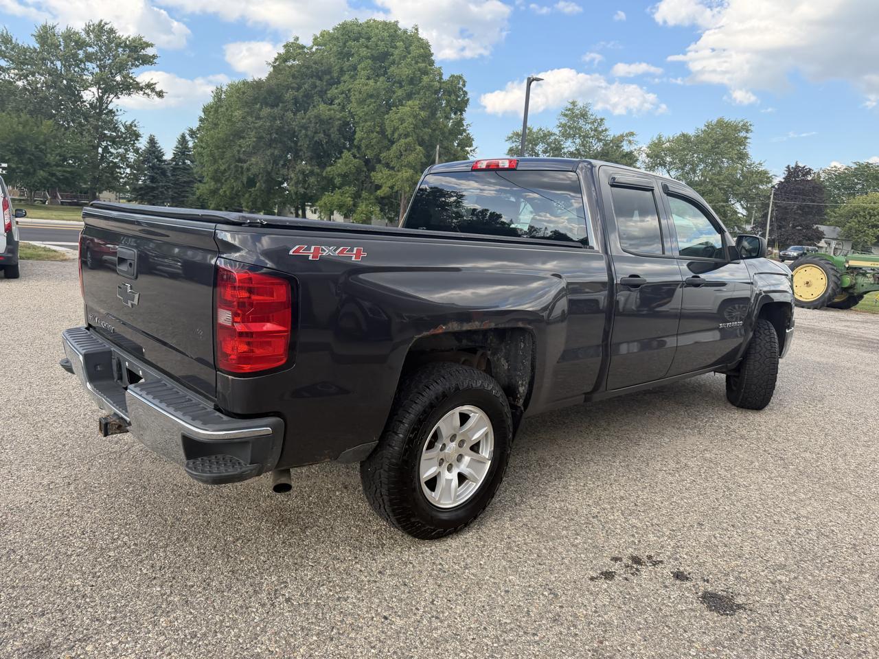 Chevrolet Silverado 1500 4WD Double Cab 143.5" Work Truck w/2WT 2014