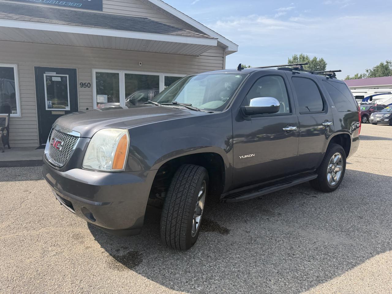 GMC Yukon 4WD 4dr 1500 SLT 2010