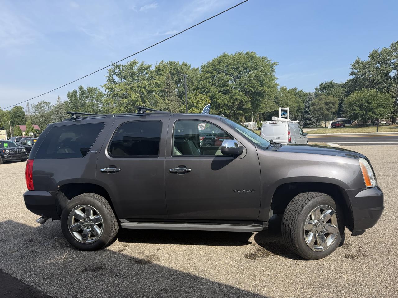 GMC Yukon 4WD 4dr 1500 SLT 2010