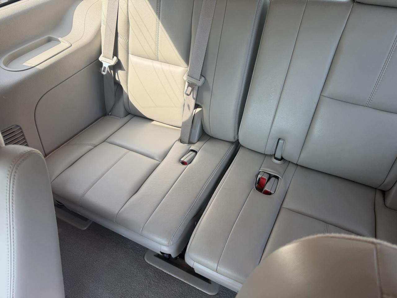 GMC Yukon 4WD 4dr 1500 SLT 2010