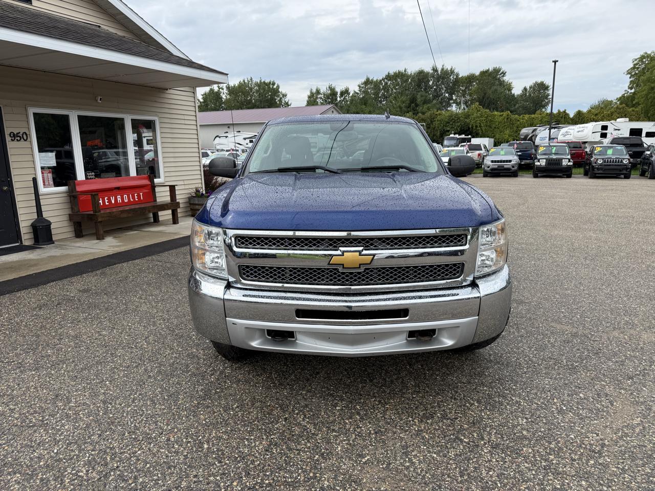Chevrolet Silverado 1500 4WD Ext Cab 143.5" LT 2013