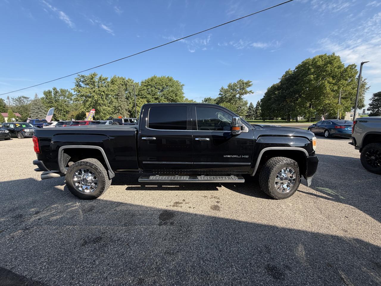 GMC Sierra 2500 Denali Crew Cab 4WD SWB 2015