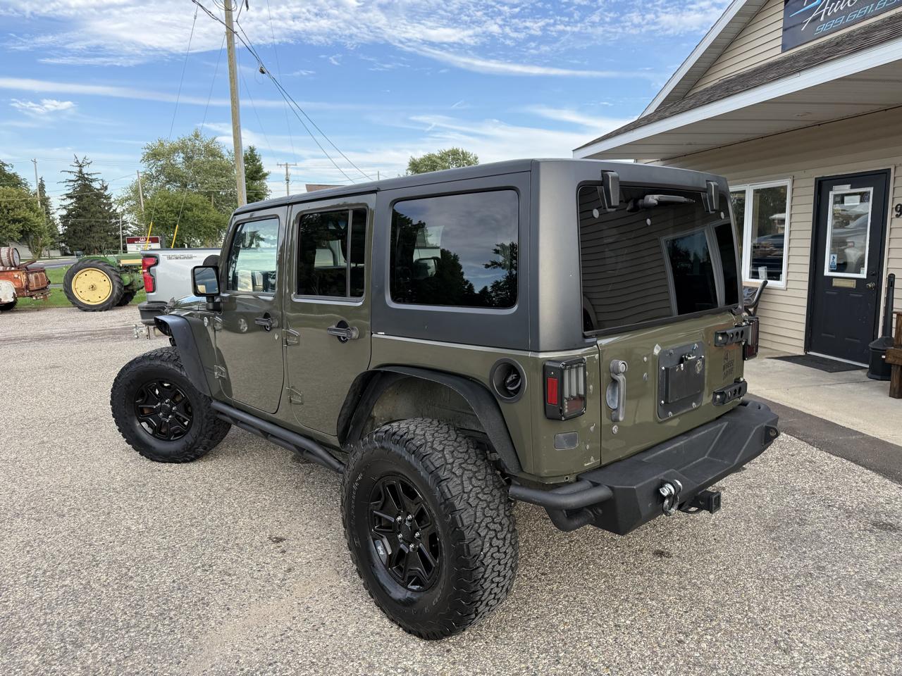 Jeep Wrangler Unlimited 4WD 4dr Willys Wheeler 2015
