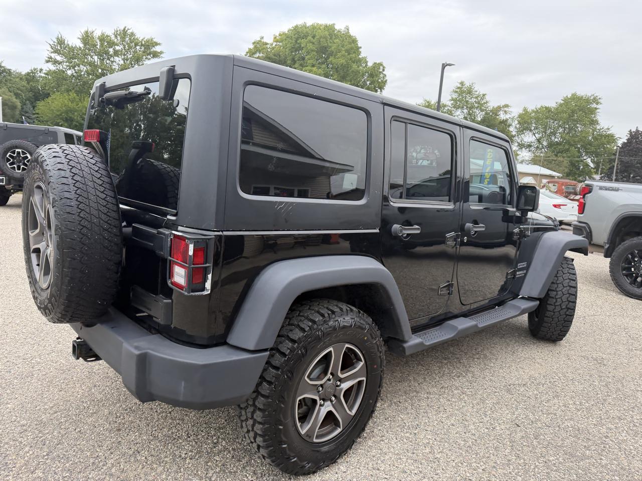 Jeep Wrangler Unlimited 4WD 4dr Sport 2012