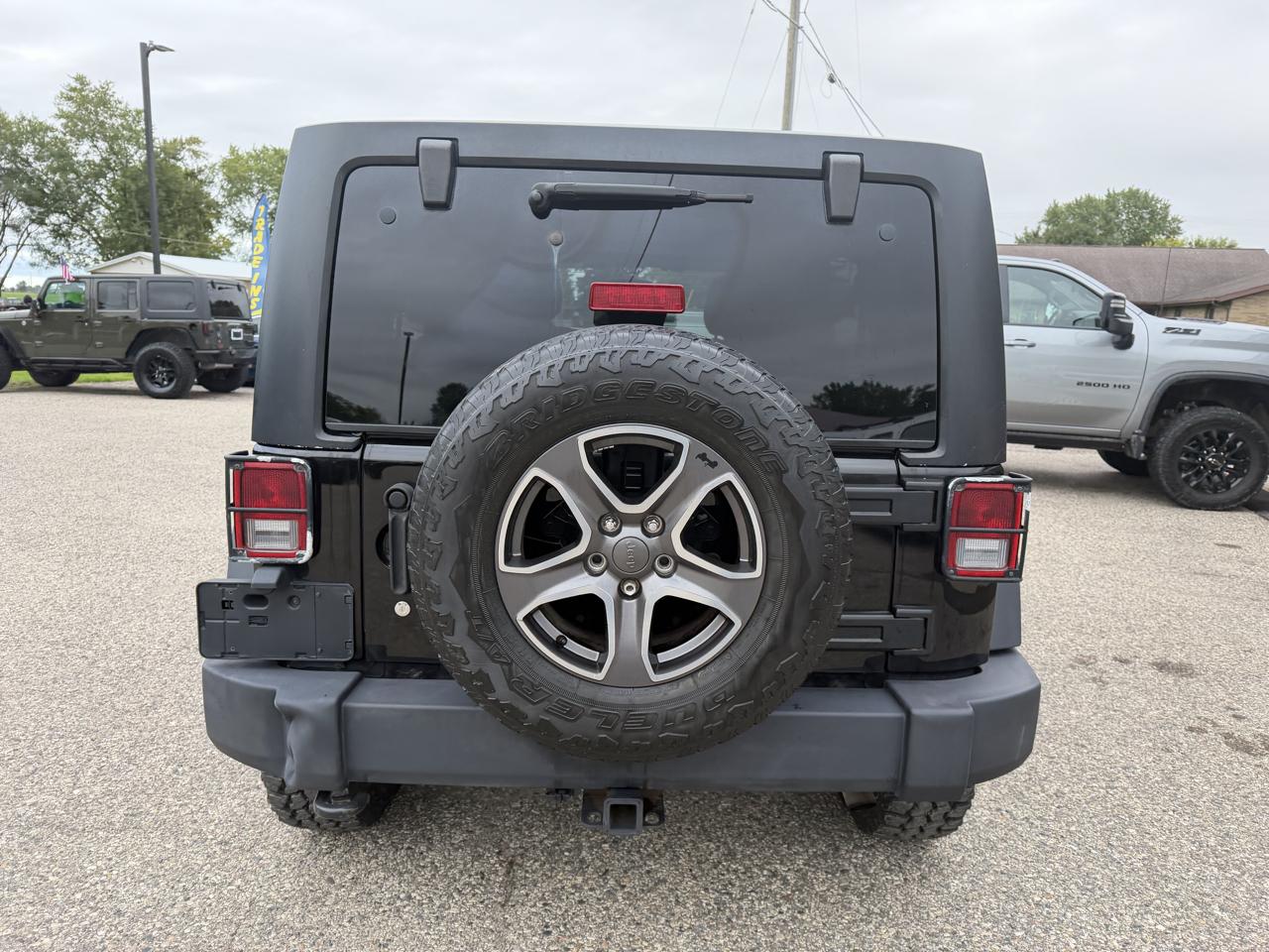 Jeep Wrangler Unlimited 4WD 4dr Sport 2012