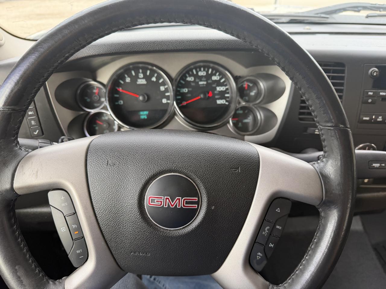 GMC Sierra 1500 4WD Ext Cab 143.5" SLE 2013