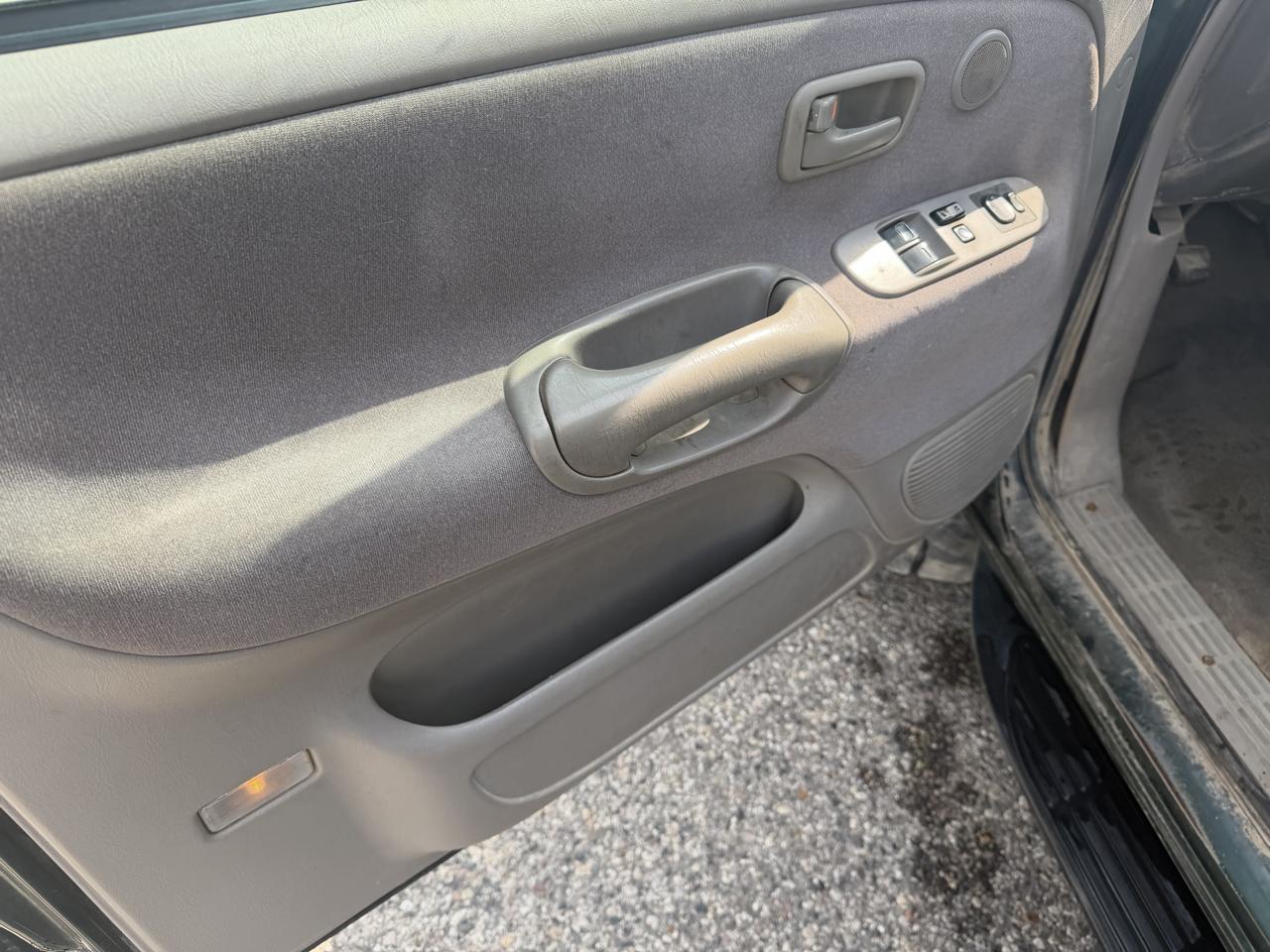 Toyota Tundra Access Cab V8 Auto SR5 4WD 2000