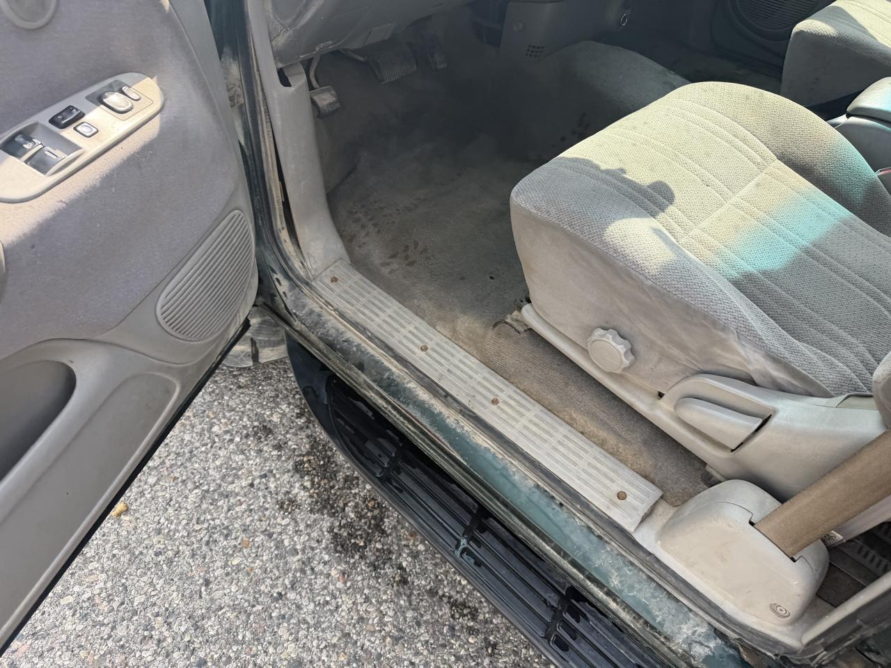 Toyota Tundra Access Cab V8 Auto SR5 4WD 2000