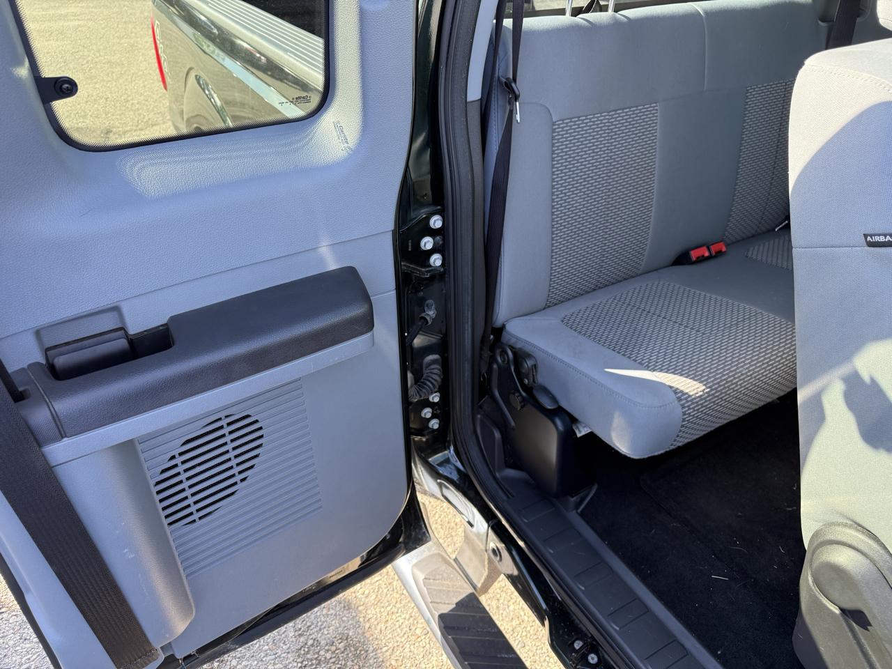 Ford Super Duty F-250 SRW 4WD SuperCab 142" XLT 2013