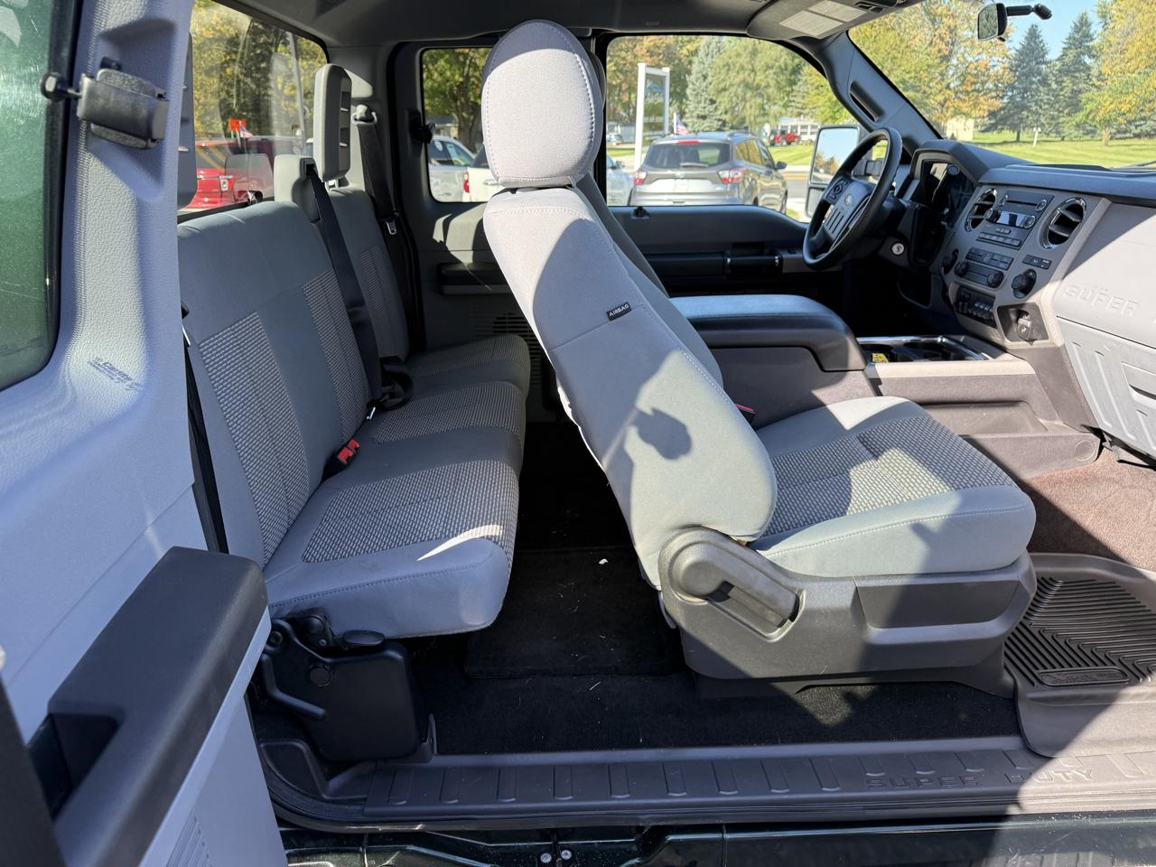 Ford Super Duty F-250 SRW 4WD SuperCab 142" XLT 2013