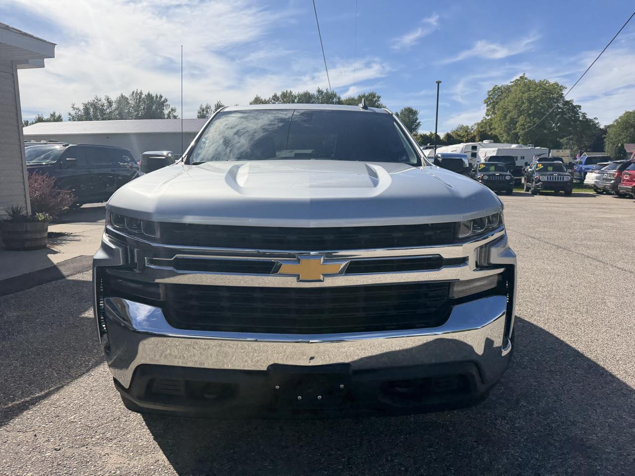 Chevrolet Silverado 1500 4WD Crew Cab 147" LT 2020