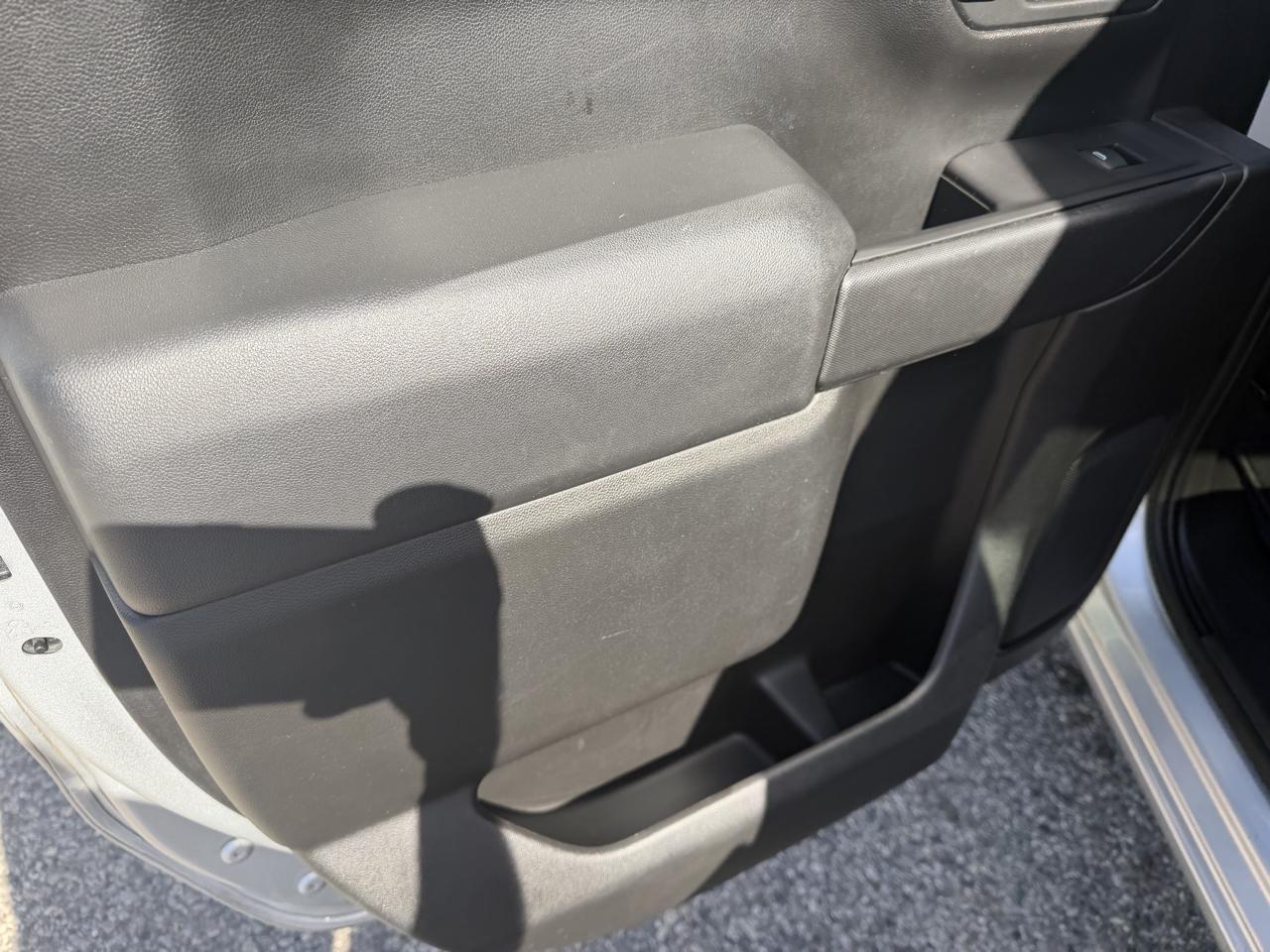 Chevrolet Silverado 1500 4WD Crew Cab 147" LT 2020