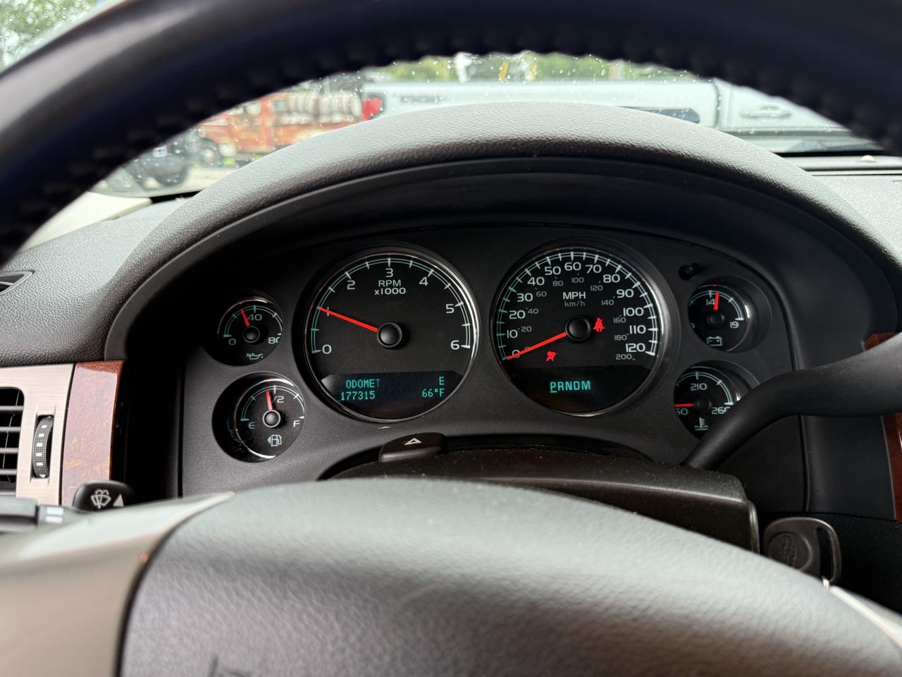 Chevrolet Tahoe 4WD 4dr 1500 LTZ 2009