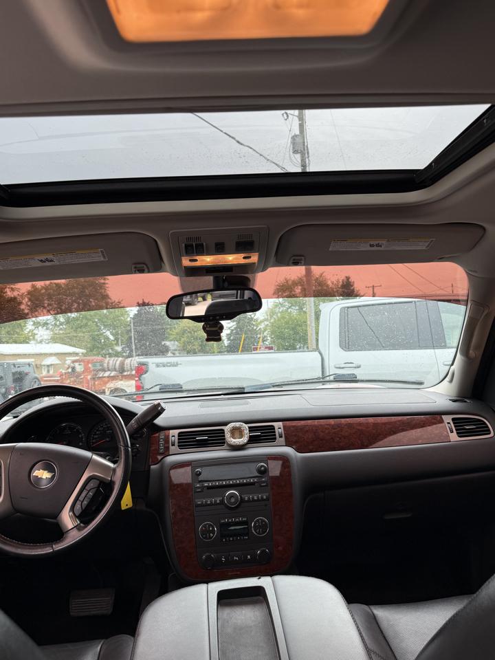 Chevrolet Tahoe 4WD 4dr 1500 LTZ 2009