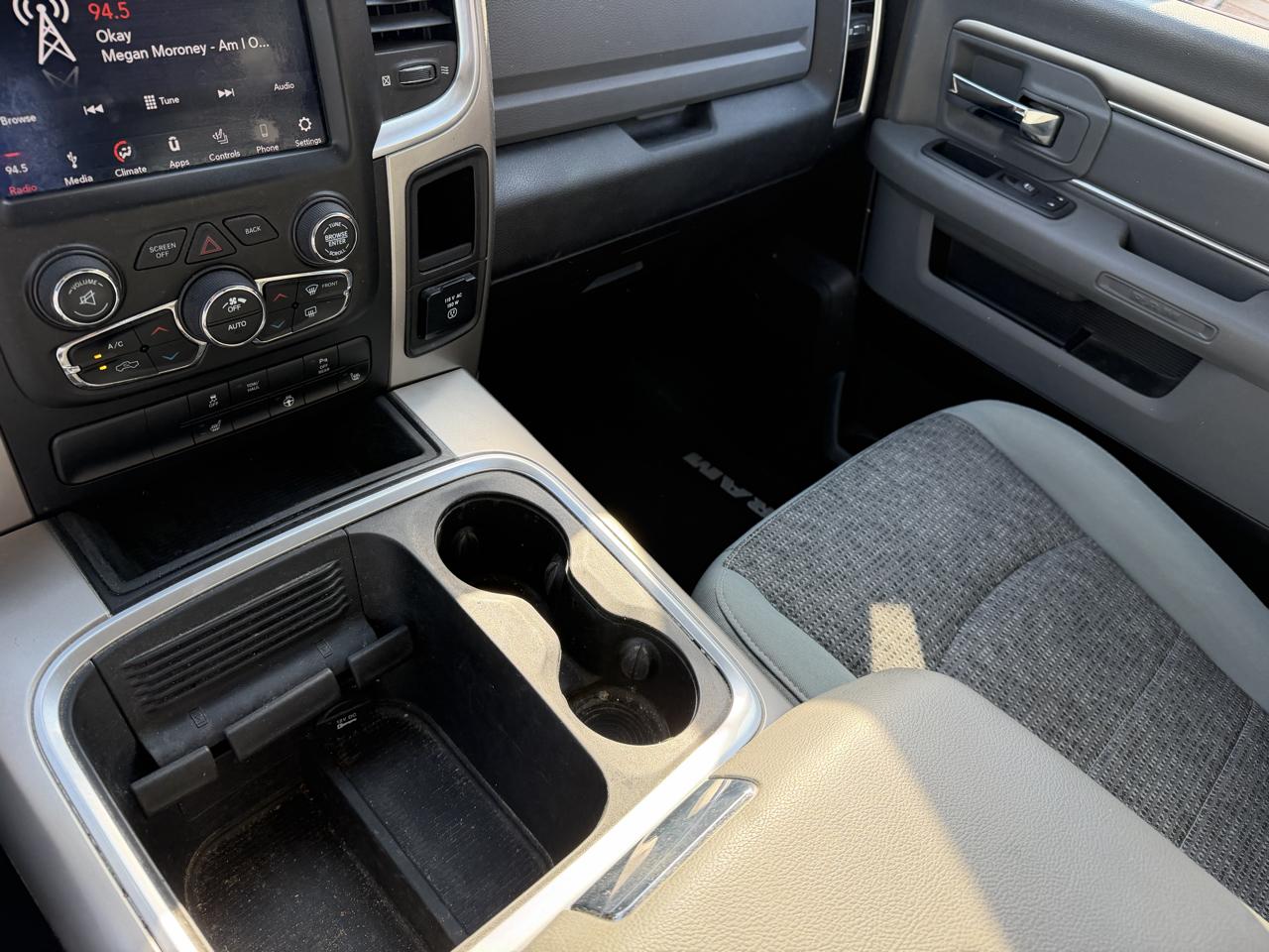 RAM 1500 Classic Warlock 4x4 Quad Cab 6'4" Box 2019