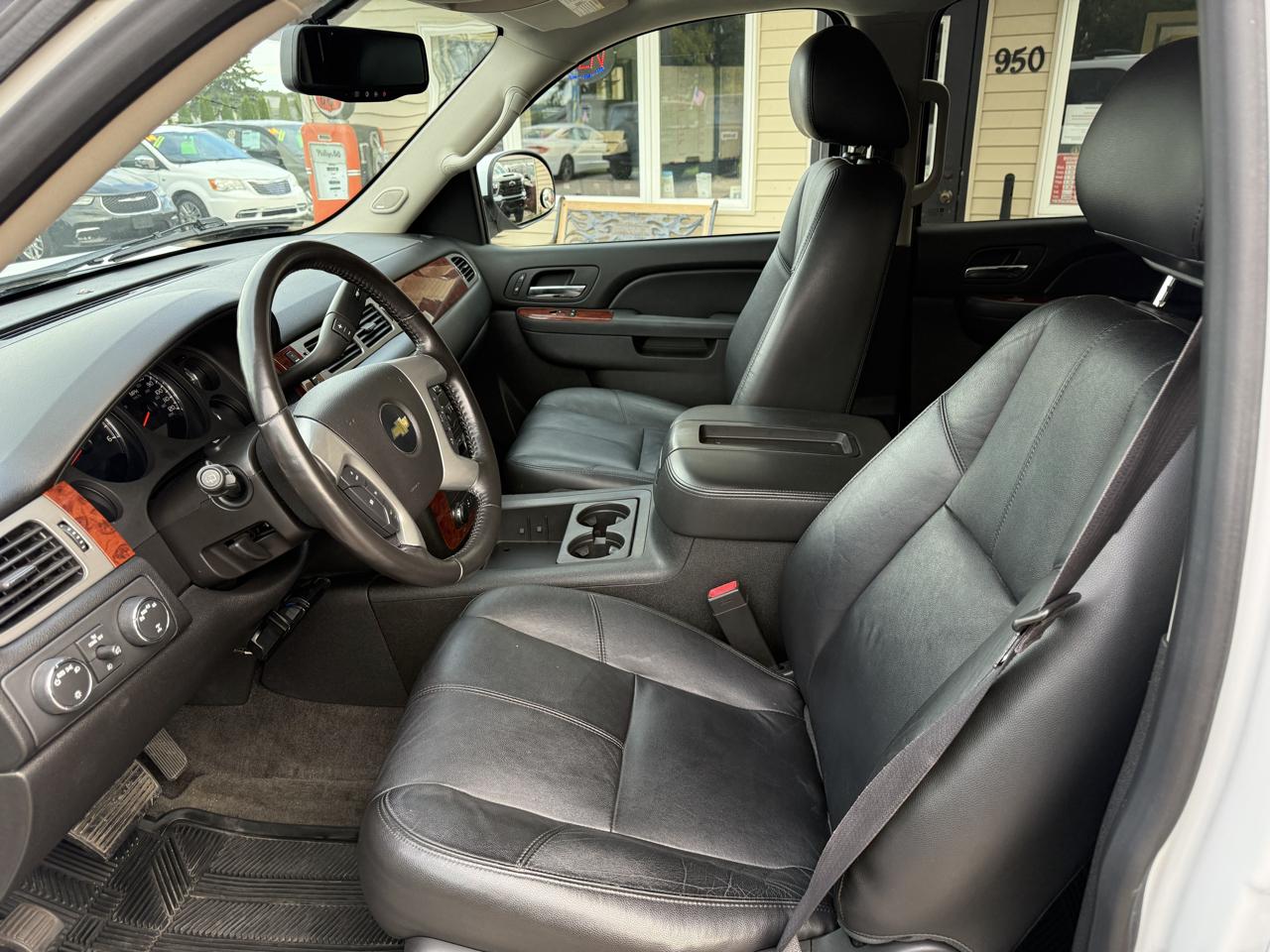 Chevrolet Tahoe 4WD 4dr 1500 LT 2013