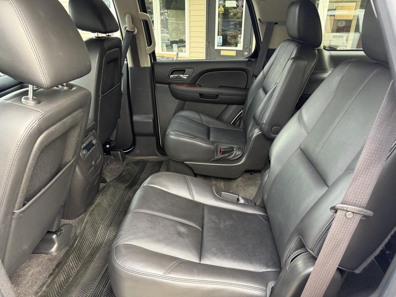 Chevrolet Tahoe 4WD 4dr 1500 LT 2013