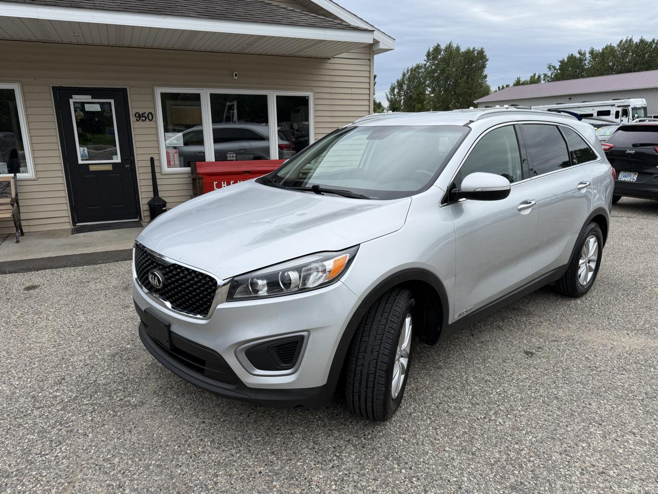 Kia Sorento AWD 4dr 3.3L LX 2016