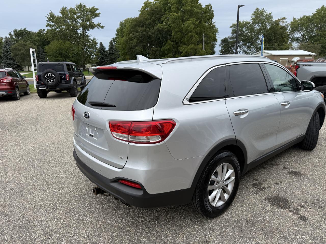 Kia Sorento AWD 4dr 3.3L LX 2016