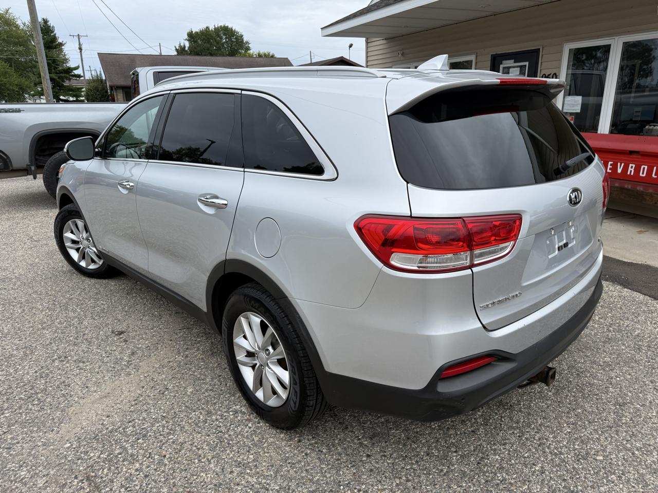 Kia Sorento AWD 4dr 3.3L LX 2016