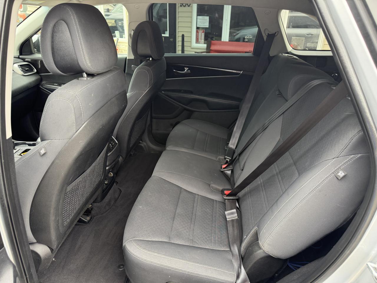 Kia Sorento AWD 4dr 3.3L LX 2016