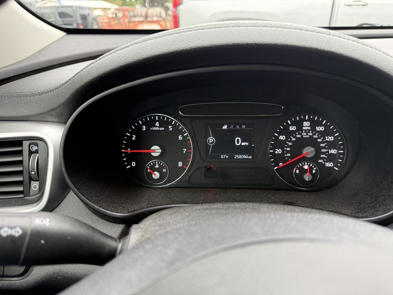 Kia Sorento AWD 4dr 3.3L LX 2016
