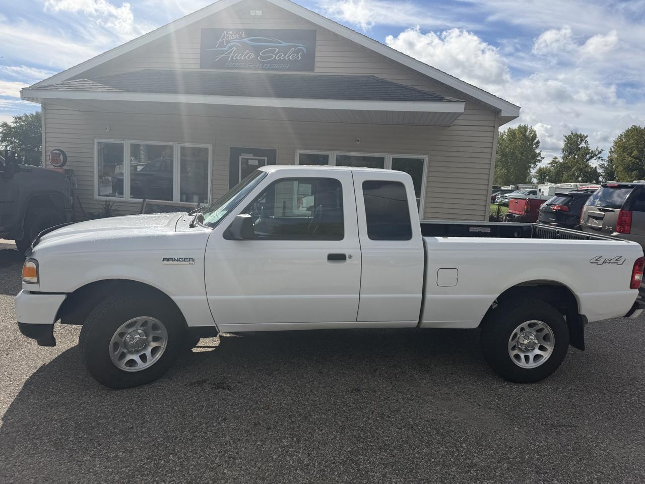 Ford Ranger 4WD 4dr SuperCab 126" XLT 2011