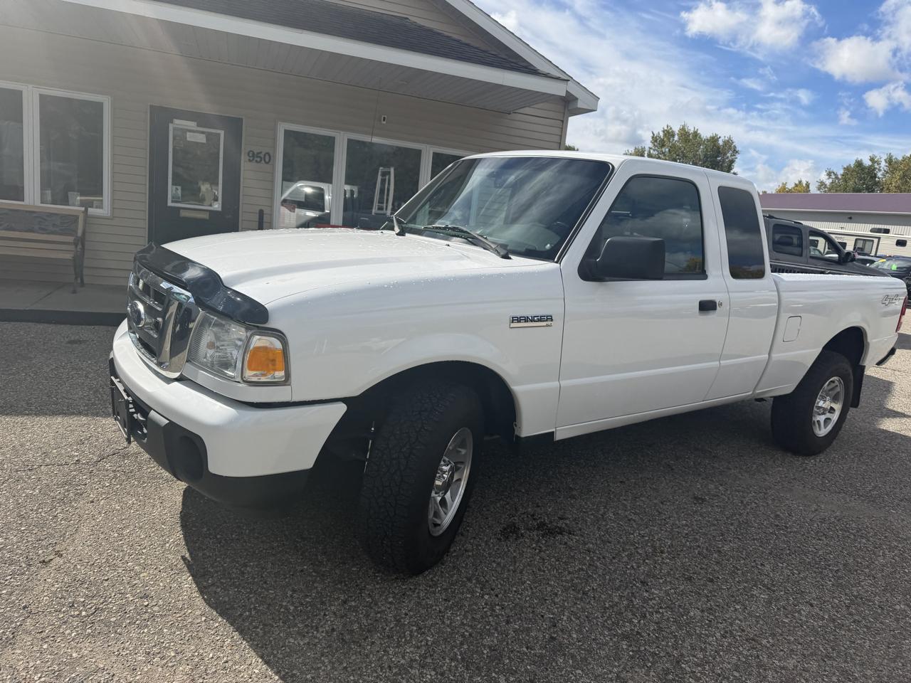Ford Ranger 4WD 4dr SuperCab 126" XLT 2011