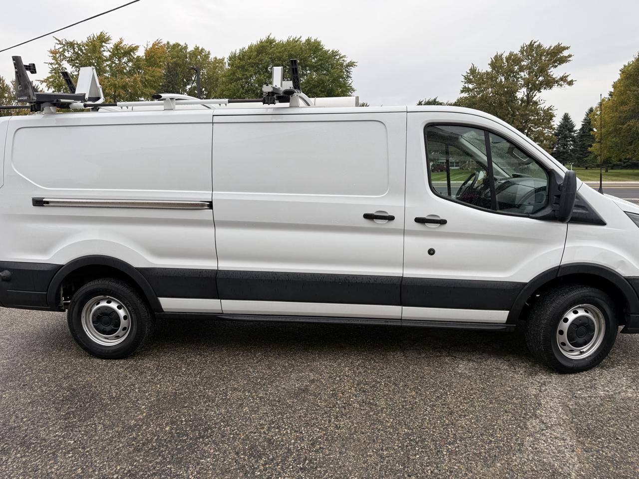 Ford Transit Van T-250 148" Low Rf 9000 GVWR Sliding RH Dr 2019