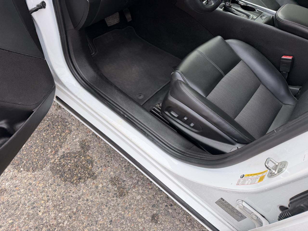 Chevrolet Impala 4dr Sdn LT w/1LT 2018