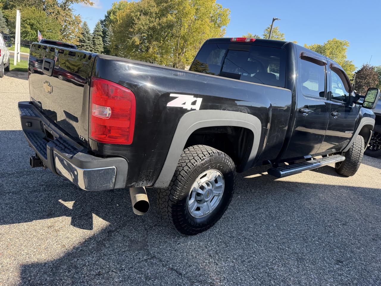 Chevrolet Silverado 2500HD 4WD Crew Cab 153" LTZ 2008