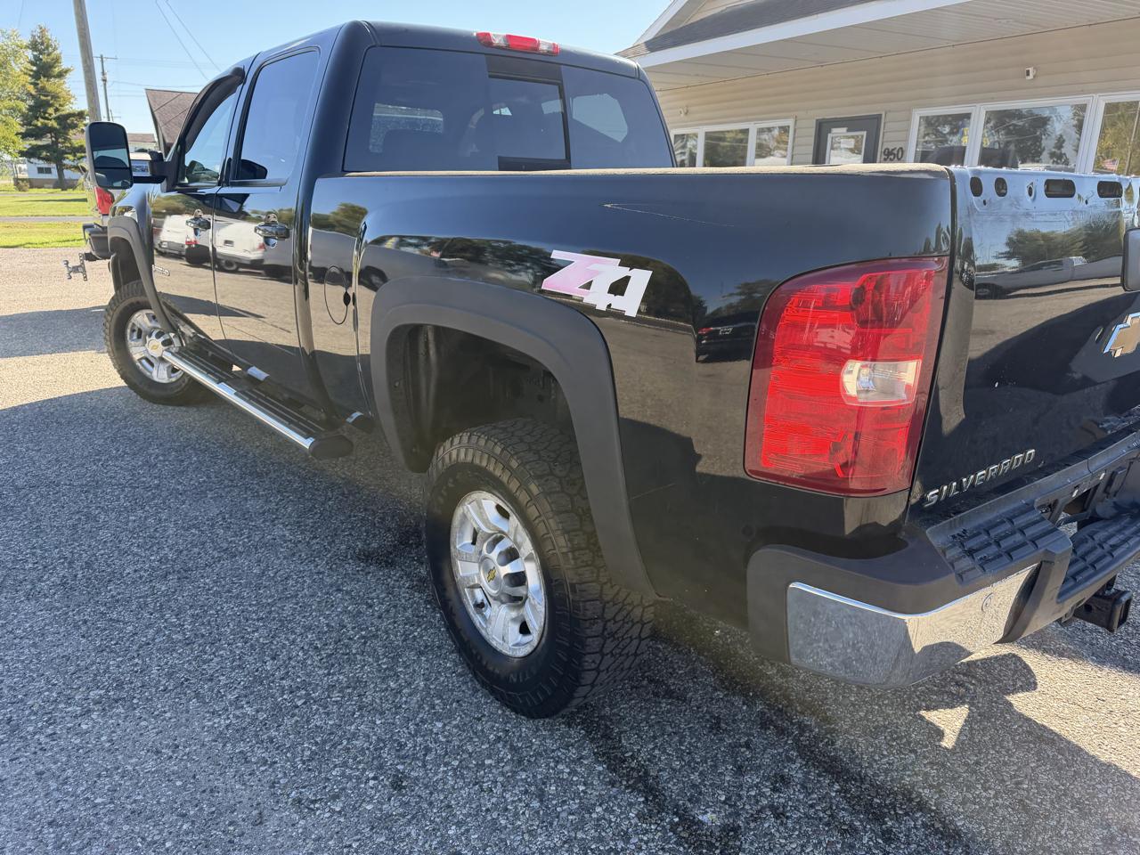 Chevrolet Silverado 2500HD 4WD Crew Cab 153" LTZ 2008