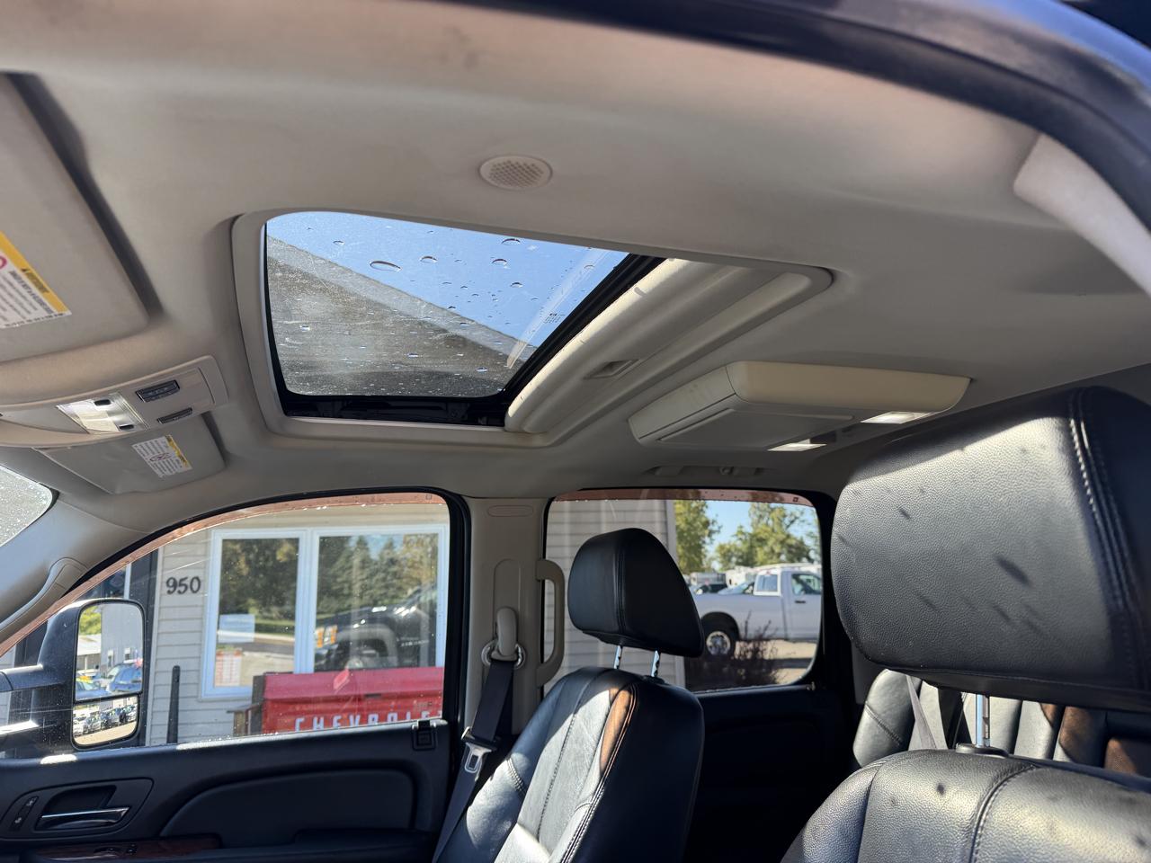 Chevrolet Silverado 2500HD 4WD Crew Cab 153" LTZ 2008