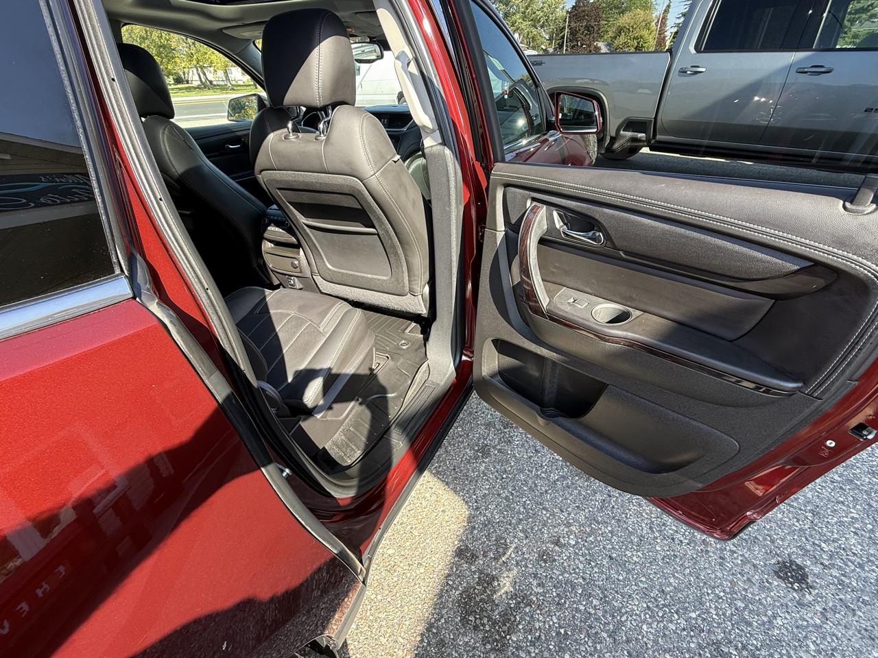 Chevrolet Traverse AWD 4dr Premier 2017