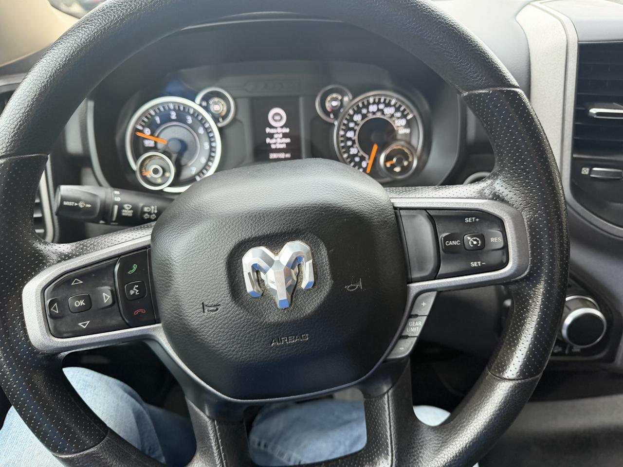 RAM 1500 Tradesman 4x4 Quad Cab 6'4" Box 2019