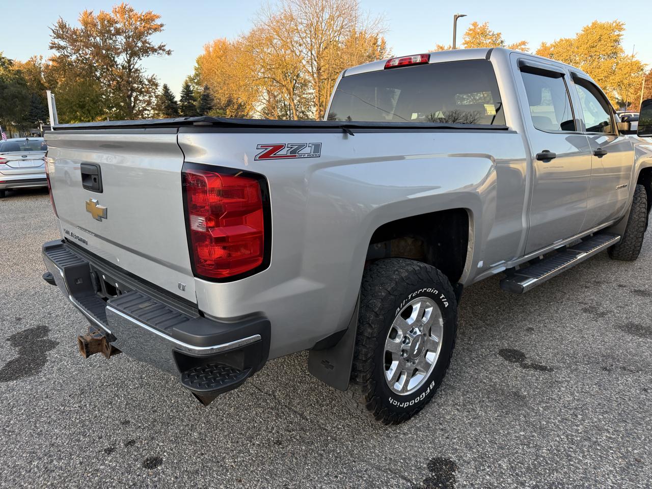 Chevrolet Silverado 2500HD 4WD Crew Cab 153.7" LT 2015