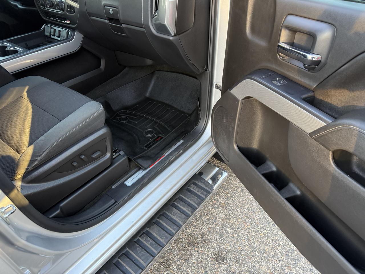 Chevrolet Silverado 2500HD 4WD Crew Cab 153.7" LT 2015