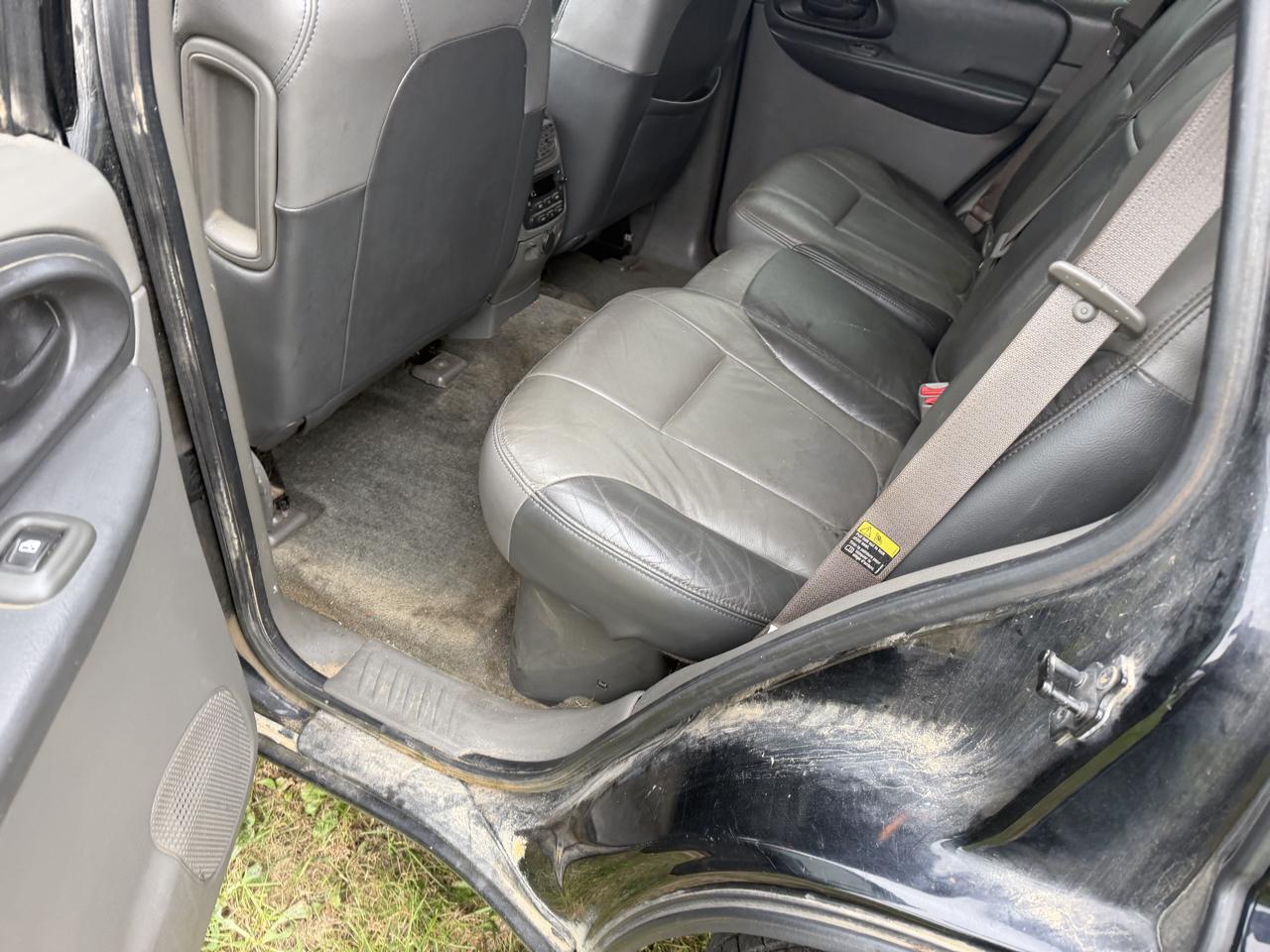 Chevrolet TrailBlazer 4dr 4WD LT 2004
