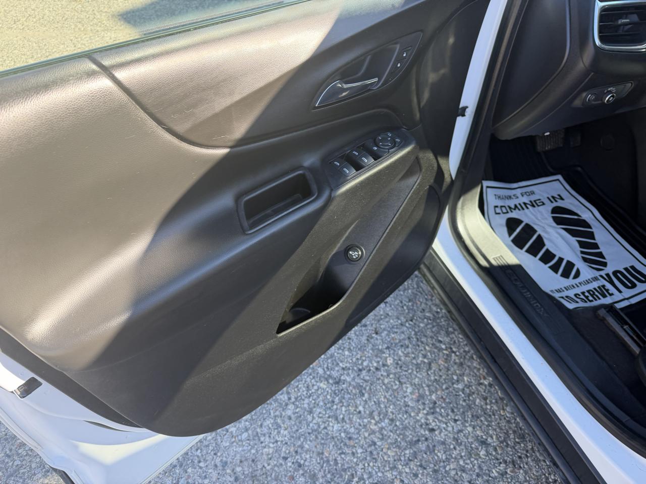 Chevrolet Equinox FWD 4dr LT w/2LT 2018