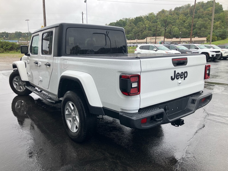 2022 Jeep Gladiator Sport S photo 5