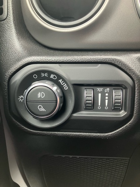 2022 Jeep Gladiator Sport S photo 16