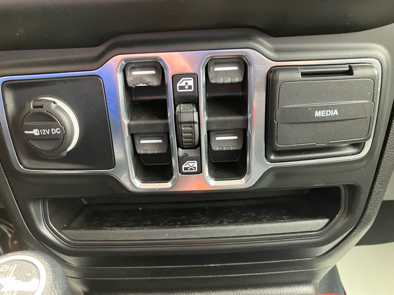 2022 Jeep Gladiator Sport S photo 20