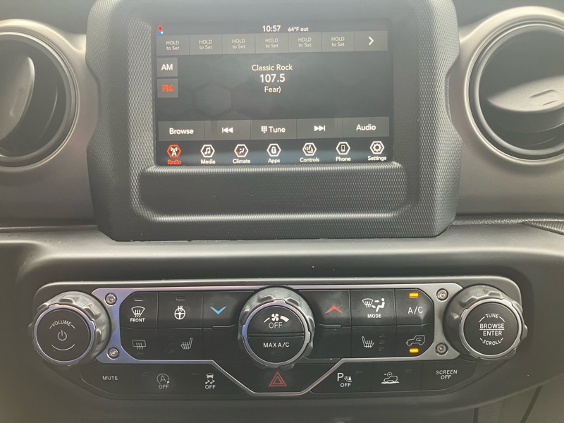 2022 Jeep Gladiator Sport S photo 21