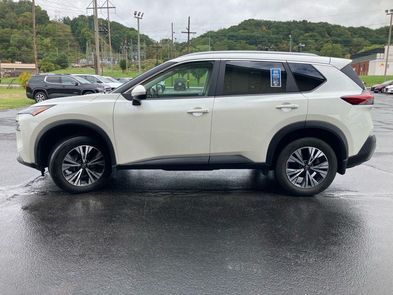 2022 Nissan Rogue AWD SV photo 6