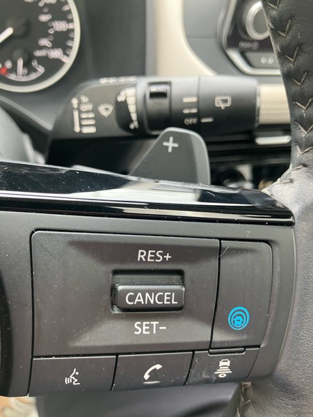 2022 Nissan Rogue AWD SV photo 16