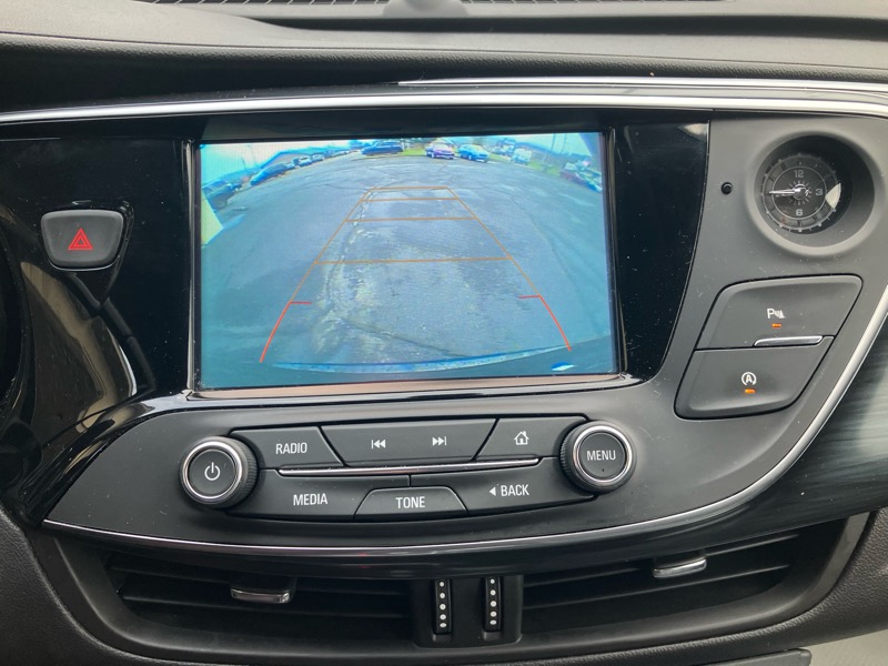 2020 Buick Envision Essence photo 18