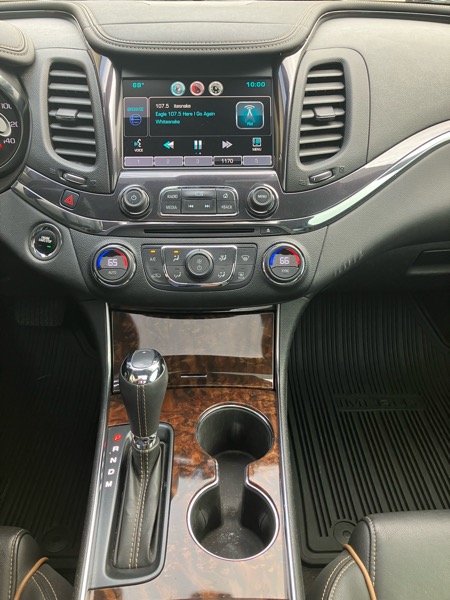 2015 Chevrolet Impala LTZ photo 15