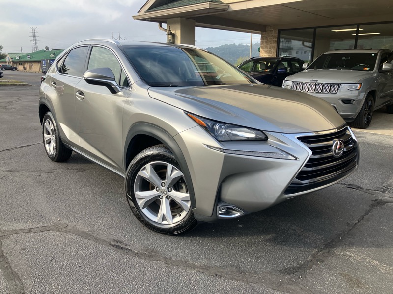 2017 Lexus NX 200t AWD photo 3