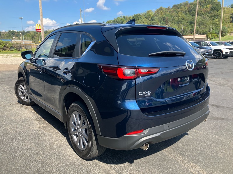 2023 Mazda CX-5 2.5 Select photo 4